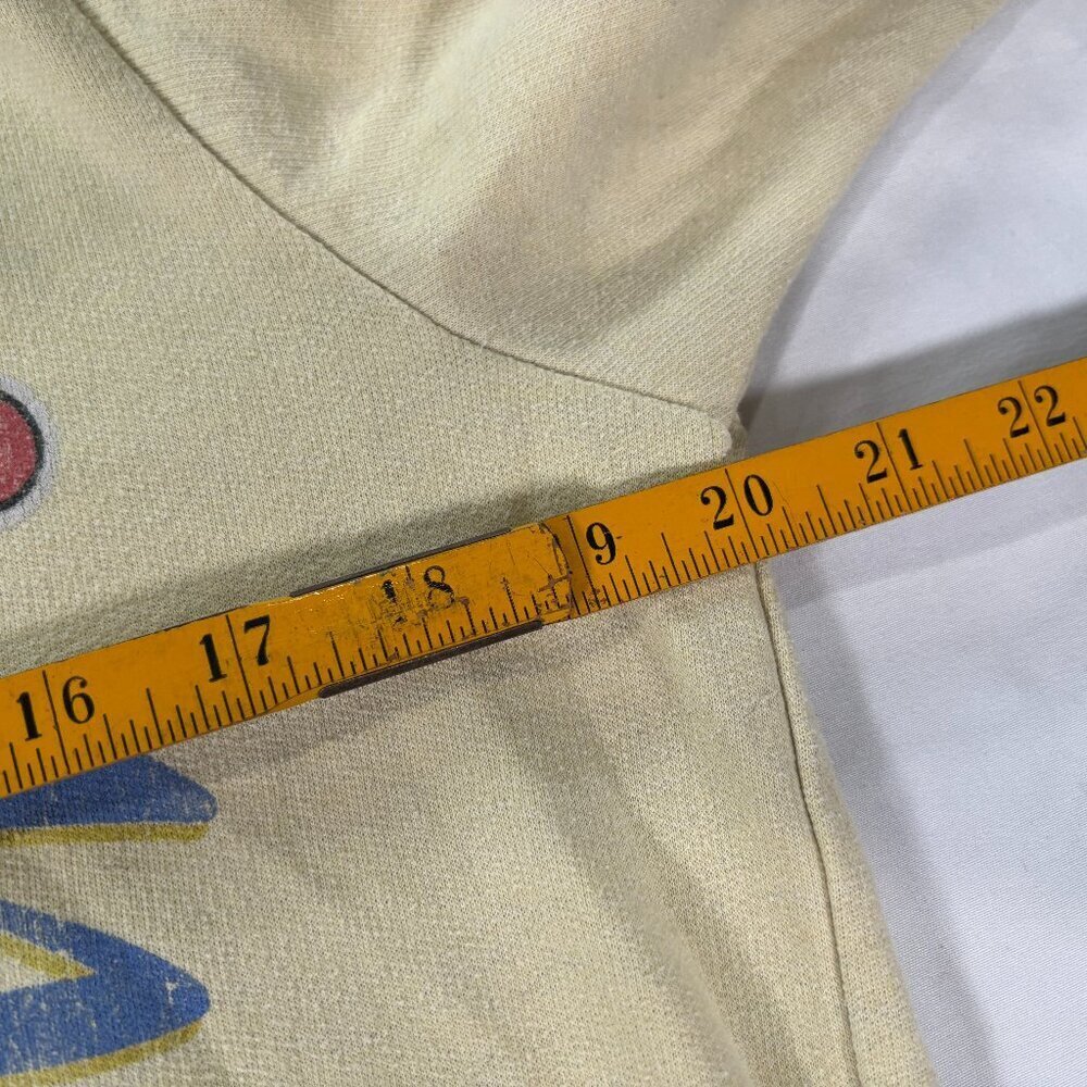 Light yellow distressed rolling stones sweatshirt vintage throwback. Lot D - Picture 5 of 6